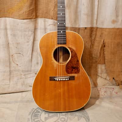 Gibson LG-3 1952 - Natural image 15