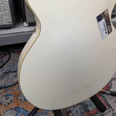 Gretsch G2627TG Streamliner Center Block 3-Pickup 2020 - 2021 - White image 18