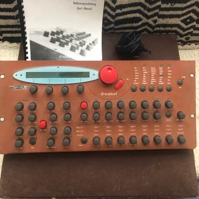 Waldorf XT synth