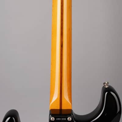 Fender '57 American Vintage Reissue Stratocaster - 2011 - Black over Daphne Blue w/OHSC image 10