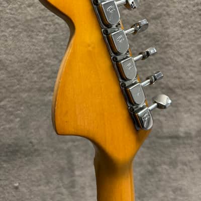 Fender Stratocaster with Scalloped Maple Fretboard 1978 - 1981 - Sunburst image 10