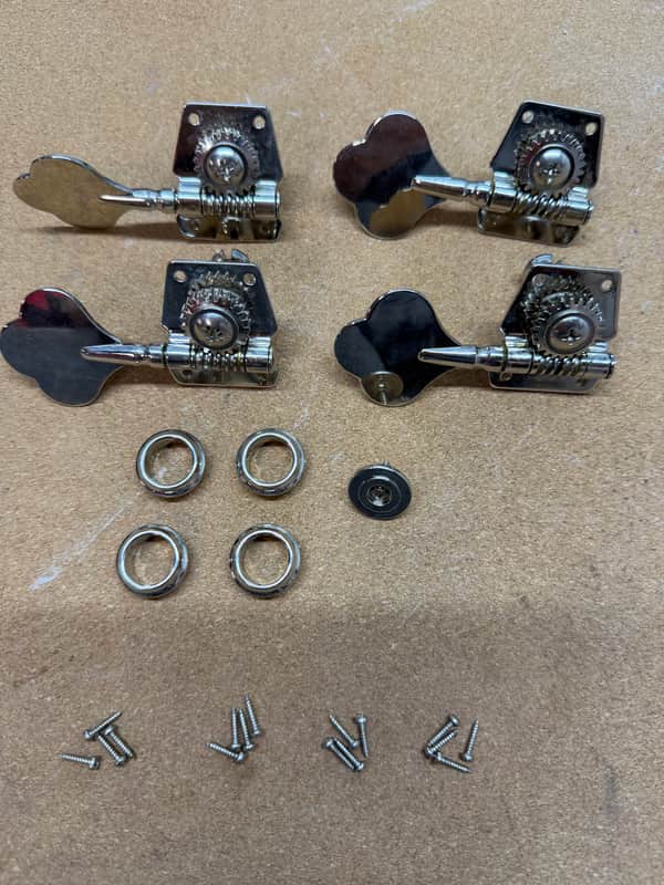 Squier Jazz bass tuners and string tree 2010/2020 - Chrome image 1