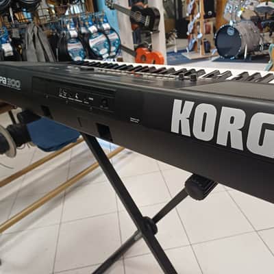 Korg PA300 image 5