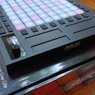 Akai APC64 MIDI Controller & Sequencer – Excellent Condition – Original Box & All Accessories image 5