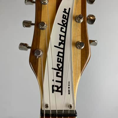 Rickenbacker V-381 - @ 1993 Natural Re-Issue , Nice Birdseye Maple body. Near mint with Original Silver  Rickenbacker hardshell case image 4