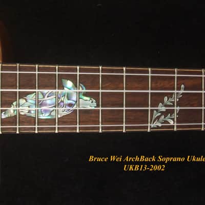 Handcrafted Soprano Ukulele, Solid Taiwania Archback, Turtle Inlay, Soft-bag, Bruce Wei UKB13-2002 imagen 7