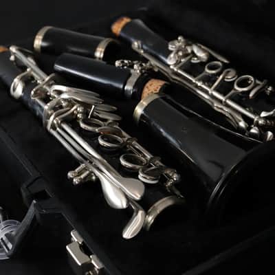 *USED* Bundy Resonite Clarinet image 6