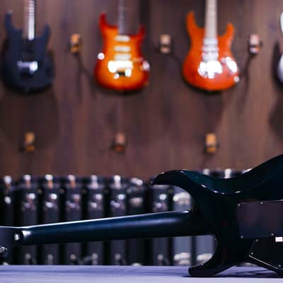 Esp E Ii Horizon Fr 7 Black Turquoise Burst image 10