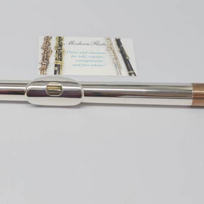 Lightly Used Pearl Belsona Silver Plated Student Flute w/ Case image 2