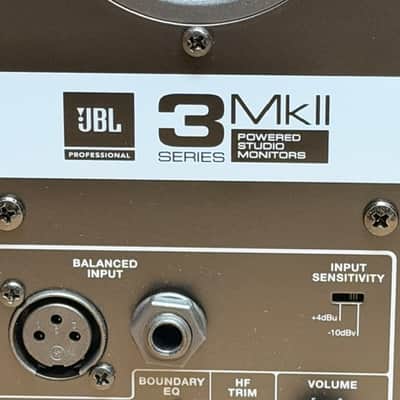 JBL 305P MkII 5" Powered Studio Monitor - SINGLE image 6