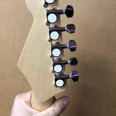 Part Guitar Strat Style image 6