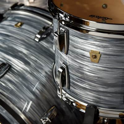 Ludwig Classic Maple 13/16/24 3pc. Drum Kit Vintage Blue Oyster (L84433AX2QWC) image 3