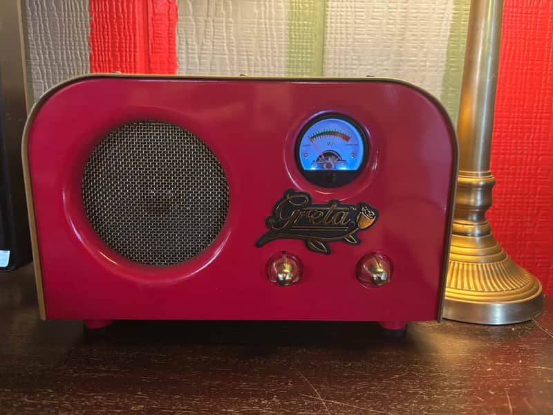 Fender Greta Pawn Shop Series 2-Watt 1x4" Guitar Combo 2012 - 2013 - Red image 1