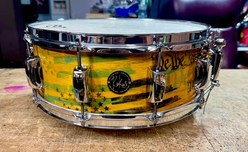 Rukus 5.5x14 oak poplar maple core snare Present  - We the people image 1