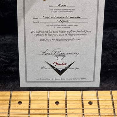 2000 Fender Custom Shop Classic Stratocaster 3-Tone Sunburst Birdseye Maple Neck image 13