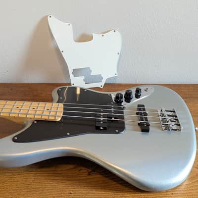 Fender Jaguar Player Series 2021-2022 - Silver image 11