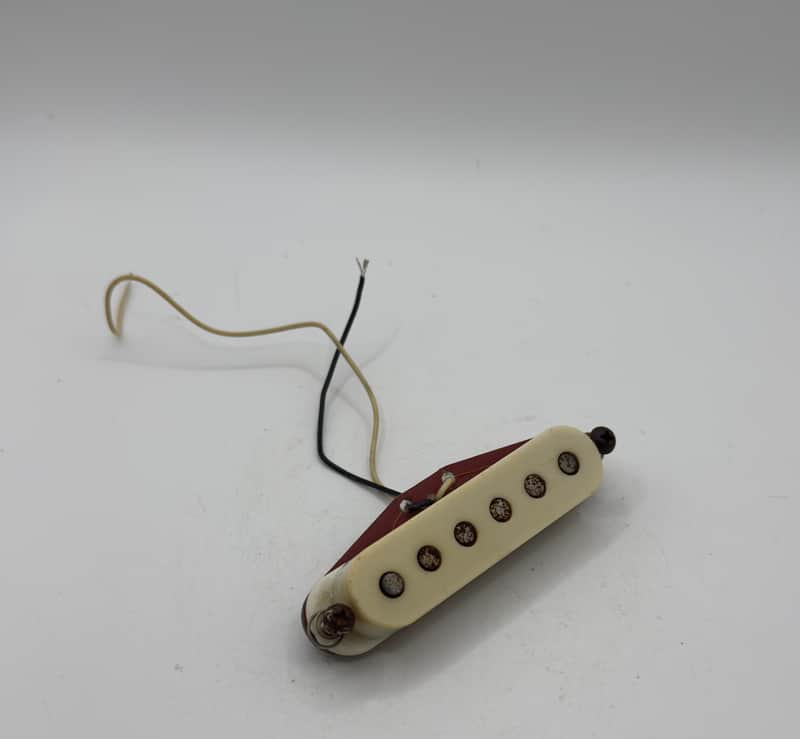 Fender Red Bottom Stratocaster Single Coil Pickup Vintage 1982 - White image 1