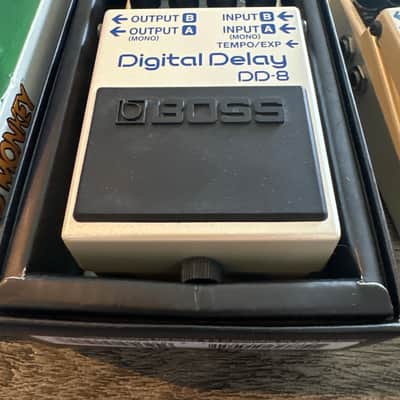 Boss DD-8 - White image 1
