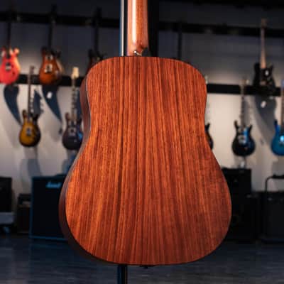 Immagine TAYLOR 12-STRING 360E W/CASE - 3