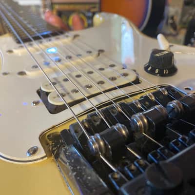 Charvel Model 3A MODDED Washburn Wonderbar , Vintage Duncan JB Double White MIJ c. 1987 - Faded Pearl White Sparkle image 10