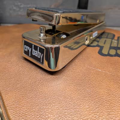 Dunlop GCB95G 50th Anniversary Cry Baby Wah | Reverb