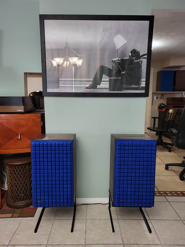 JBL L100