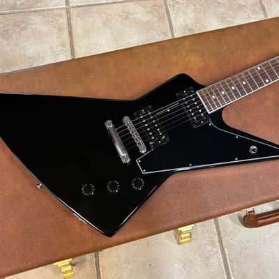 2023 Gibson '70s Explorer ebony black image 1