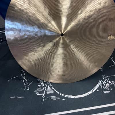 Zildjian "Kerope" reimagined 20" med-thin low ride 2025 - natural image 1