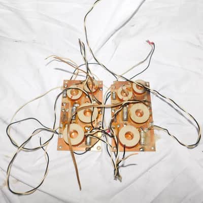 Electro-Voice 3 way crossovers pair image 2