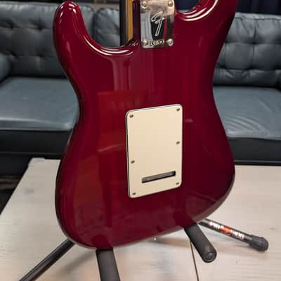 Fender Player II Stratocaster HSS 2024 - Present - Transparent Cherry Burst image 15