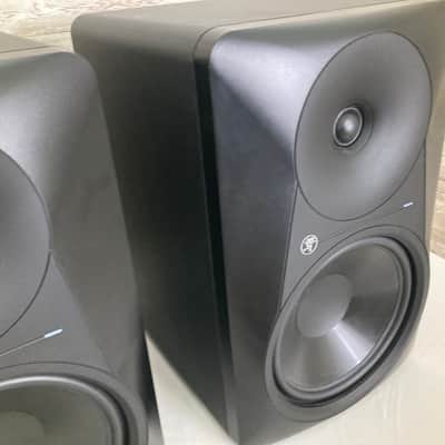 Used Mackie MR824 8" Active Studio Monitors (Pair) image 3