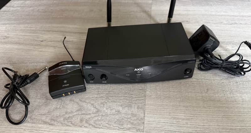 AKG WMS45 Perception Wireless Instrument System with Box image 1