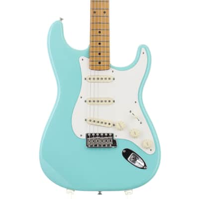 FENDER USA American Vintage II '57 Stratocaster Sea Foam Green [V2442919] (06/17) image 1