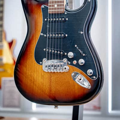 G&L USA CLF Research S-500 TS image 5