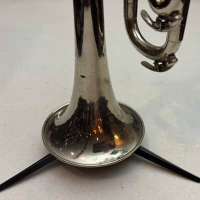 Tristar Silver-Plated Bb Trumpet w/ Bach 5C Mouthpiece, Case & Accessories – Made in India image 19