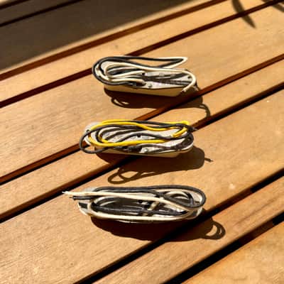 Proper Pickups '64 Closetcaster Handwound Stratocaster Pickup Set w/ Treble Bleed & PIO Capacitor—Vintage White image 7