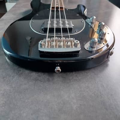 Sterling StingRay Ray34 image 1