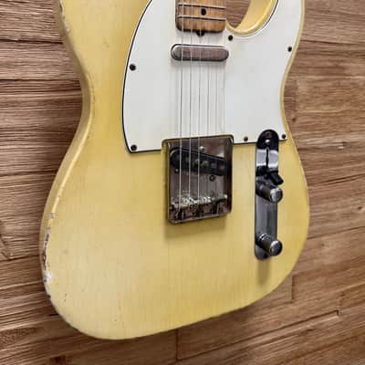 Revelator Retro Sonic T style guitar -White Guard- 2023 - 6lbs 7oz Budz Pickups w/case image 4