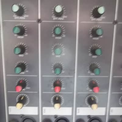 Fender Sunn SR6300P 300W 6 Ch. Stereo Powered Mixer - Made In USA image 2