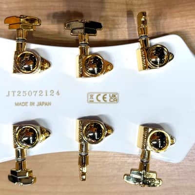 Gretsch Falcon Hollow Body Single-Cut with String-Thru Bigsby and Gold Hardware 2025 - White image 12