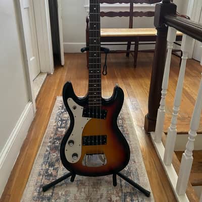Eastwood Hi-Flyer Bass Left-Handed 2010s - Sunburst image 1