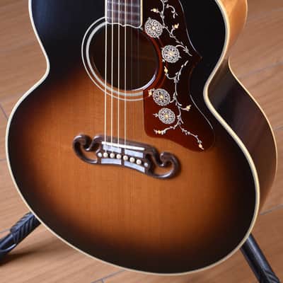 Gibson Custom Historic 1957 SJ-200 Vintage Sunburst image 10