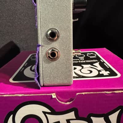 Electro-Harmonix Q-tron+ with box and power supply image 2