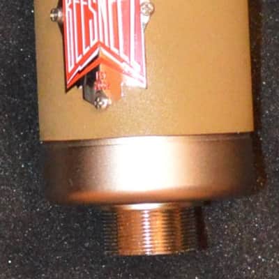 BeesNeez Microphones Phelicity image 3