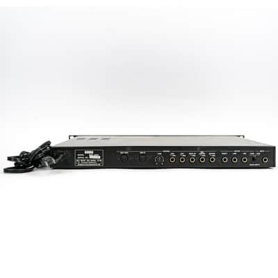 Korg SDD-2000 SDD2000 Sampling Digital Delay Effect Processor Rackmount image 2
