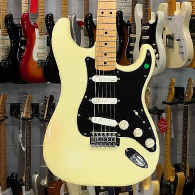 Fender 1982 American Stratocaster White + Emg Dg20 Dav ID Gilmour Set True Vintage image 1