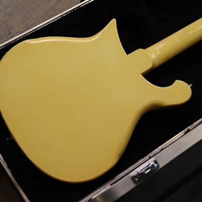 Rickenbacker 620 Yellow Limited Edition image 9