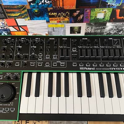 Roland SYSTEM-1 25-Key Plug-Out Synthesizer 2014 - Present - Black image 3