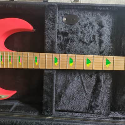MINT CONDITION - Jem777 Shocking Pink 1989 image 3