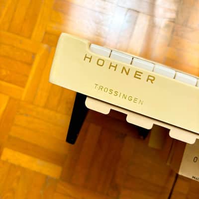 Hohner Organetta 3 - Portable Armonio and Organ from 1950s fully working! Ivory and Gold edition! Made in Germany! image 6
